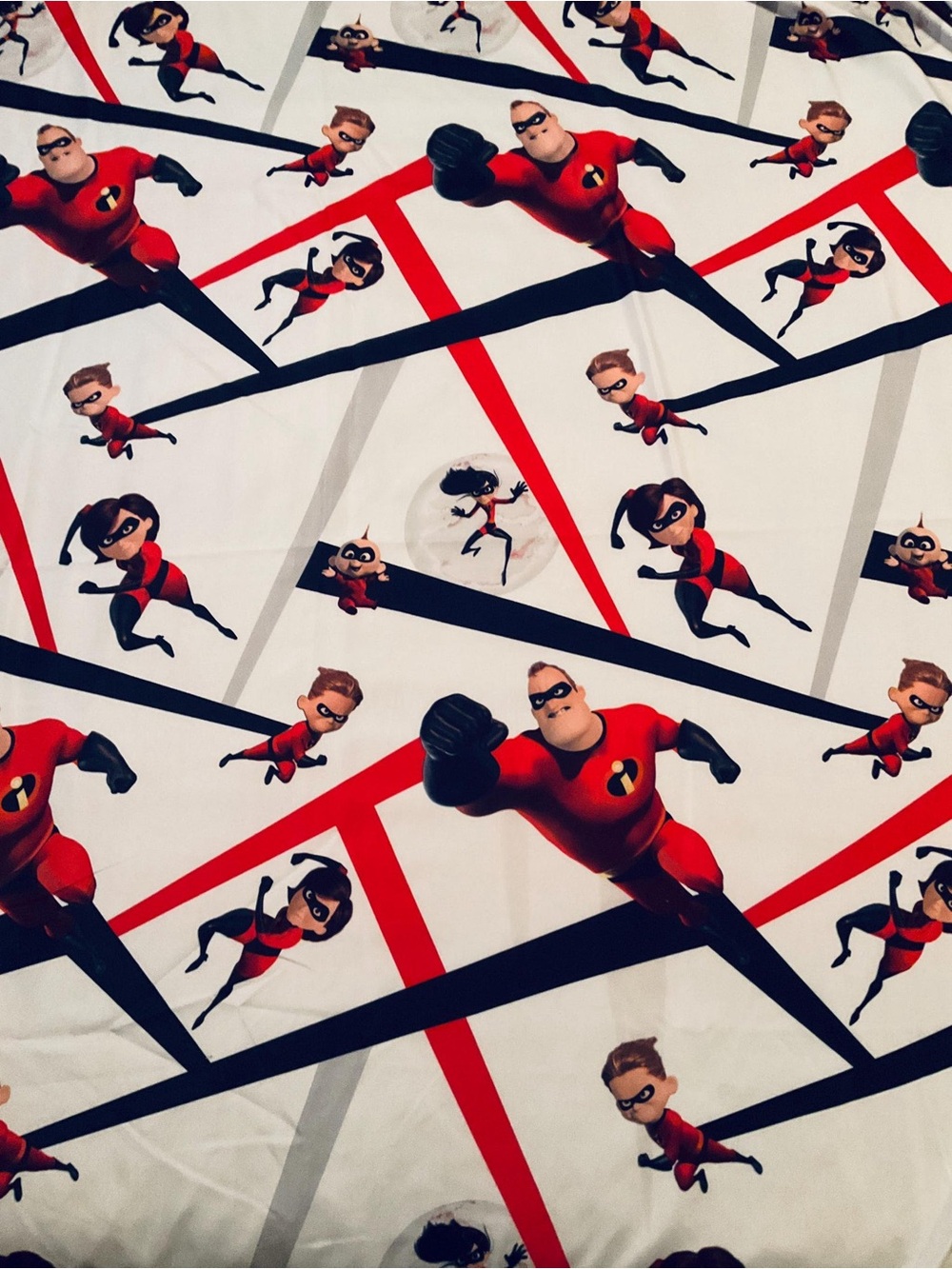🛌Disney Pixar The Incredibles 2 Character 1 Twin Flat & 1 Fitted Sheet